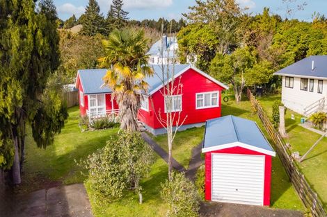 Photo of property in 12 Falkner Park, Taumarunui, 3920