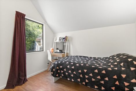 Photo of property in 11 Duncan Street, Tawa, Wellington, 5028