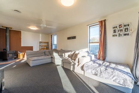 Photo of property in 27 Queen Street, Pareora, 7912