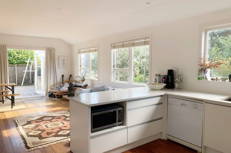 Photo of property in 97 Bassett Road, Remuera, Auckland, 1050