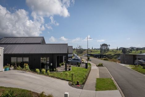 Photo of property in 18 Maataitai Road, Raglan, 3225