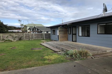 Photo of property in 40 Scott Avenue, Otaki Beach, Otaki, 5512