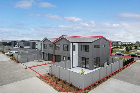 Photo of property in 2 Park Green Avenue, Rosehill, Papakura, 2113