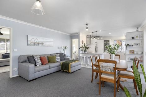 Photo of property in 9 Damio Place, Cambridge, 3434