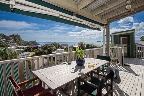 Photo of property in 29 Rewa Place, Russell, 0202