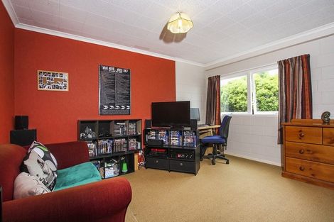 Photo of property in 22 Grenada Avenue, Forrest Hill, Auckland, 0620