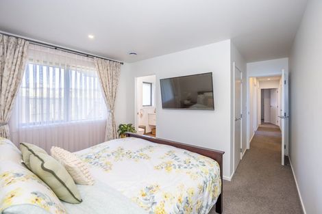 Photo of property in 40 Ladeira Place, Fitzroy, Hamilton, 3206