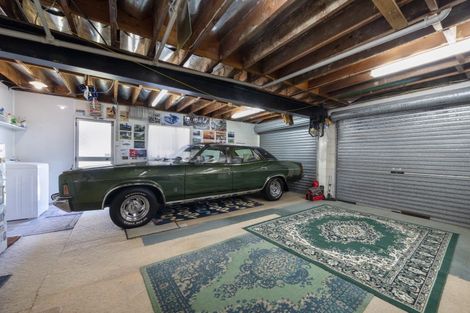 Photo of property in 56 Lewisham Street, Highland Park, Auckland, 2010