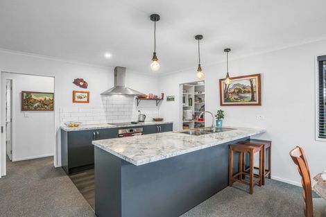 Photo of property in 4 Catchpole Place, Woodend, 7610