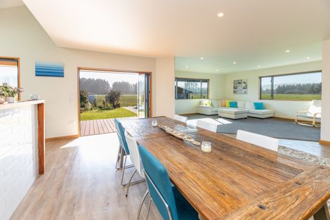 Photo of property in 60 Grierson Avenue, Amberley, 7481