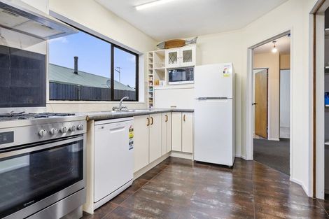 Photo of property in 4 Bridge Street, Southbridge, 7602