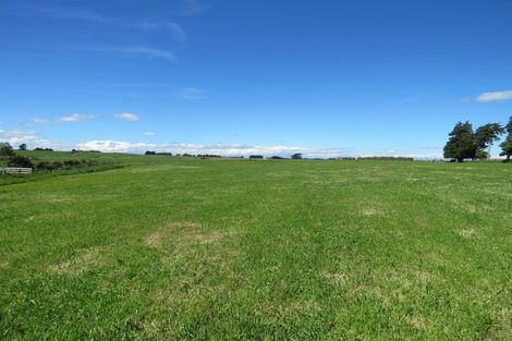 Photo of property in 338b Leedstown Road, Hunterville, Marton, 4787