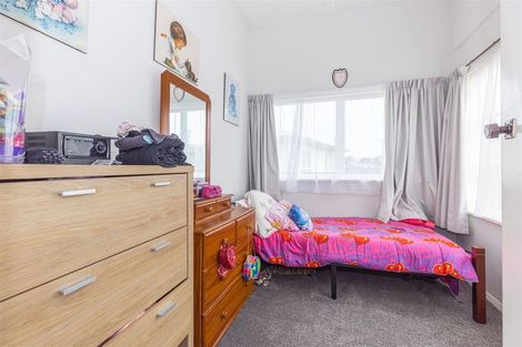 Photo of property in 11 Matai Street, Castlecliff, Whanganui, 4501
