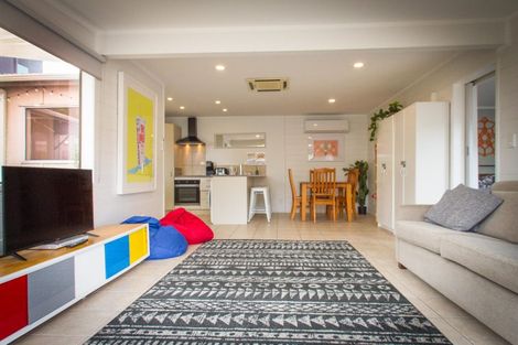 Photo of property in 387b Maunganui Road, Mount Maunganui, 3116