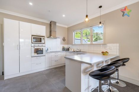 Photo of property in 232 Major Drive, Kelson, Lower Hutt, 5010