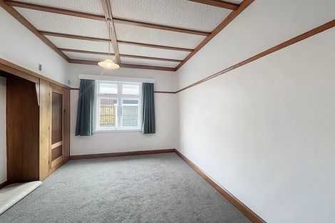 Photo of property in 19 Brightwater Terrace, Terrace End, Palmerston North, 4410