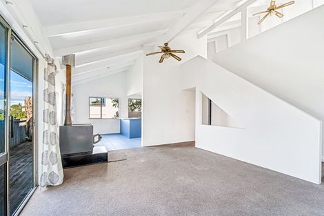 Photo of property in 45 Cochrane Avenue, Arkles Bay, Whangaparaoa, 0932