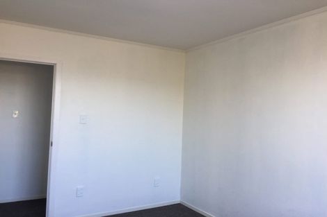 Photo of property in 217 Sturges Road, Henderson, Auckland, 0612