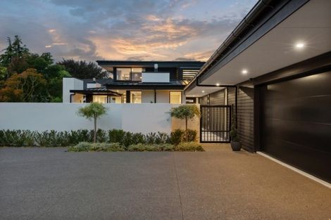 Photo of property in 64 Clyde Road, Ilam, Christchurch, 8041