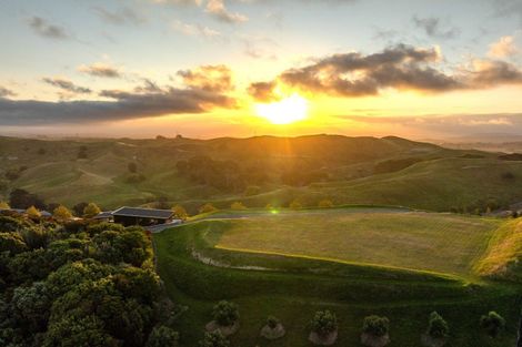 Photo of property in 17 Te Roera Drive, Taradale, Napier, 4112