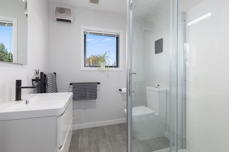 Photo of property in 154 Endeavour Drive, Whitby, Porirua, 5024