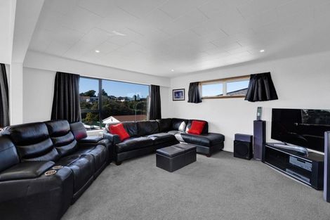 Photo of property in 92 Mangorei Road, Strandon, New Plymouth, 4312