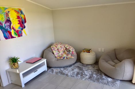 Photo of property in 15 Yorke Road, Haruru, 0204