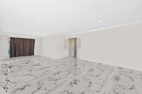 Photo of property in 17 Turnberry Drive, Wattle Downs, Auckland, 2103