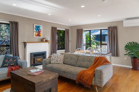 Photo of property in 169 Welcome Bay Road, Welcome Bay, Tauranga, 3112