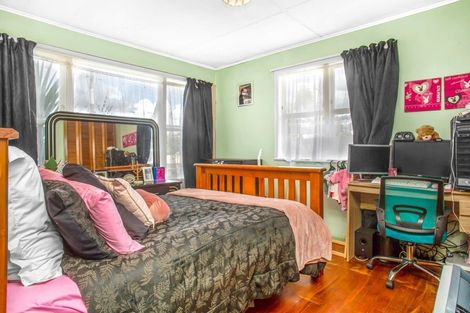 Photo of property in 21 Mears Road, St Andrews, Hamilton, 3200