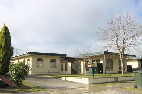 Photo of property in 10 Norwich Crescent, Tamatea, Napier, 4112
