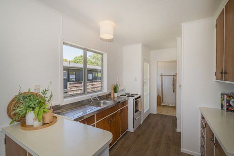 Photo of property in 18 Banks Street, Cooks Beach, Whitianga, 3591