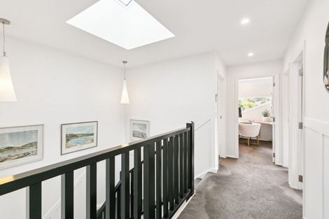 Photo of property in 8 Lochiel Road, Khandallah, Wellington, 6035