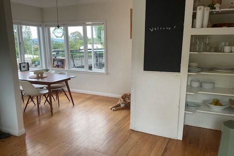 Photo of property in 18 Norman Road, Titirangi, Auckland, 0604