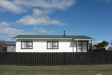 Photo of property in 8 Skye Street, Levin, 5510