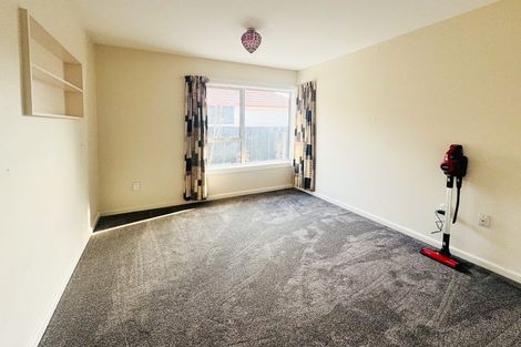 Photo of property in 55 Dunedin Street, Redwood, Christchurch, 8051