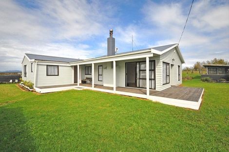Photo of property in 143 Karioitahi Road, Waiuku, 2683