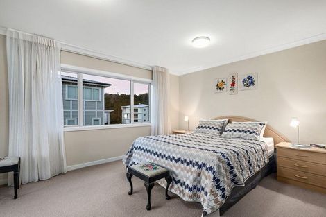 Photo of property in 118 Landmark Terrace, Orewa, 0931