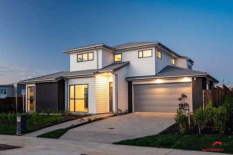 Photo of property in 15 Couldrey Crescent, Red Beach, 0932