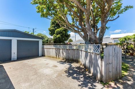 Photo of property in 7 North Street, Petone, Lower Hutt, 5012