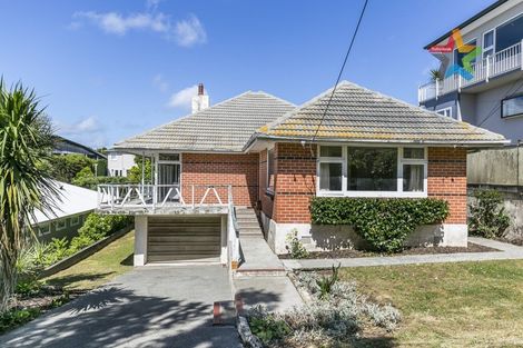 Photo of property in 4 Whitu Street, Khandallah, Wellington, 6035