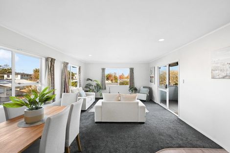 Photo of property in 17 Pygmalion Place, Dinsdale, Hamilton, 3204