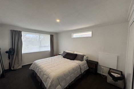 Photo of property in 1/96 Lake Terrace Road, Burwood, Christchurch, 8061