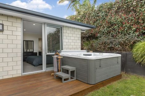 Photo of property in 12 Fleur Place, Te Puke, 3119