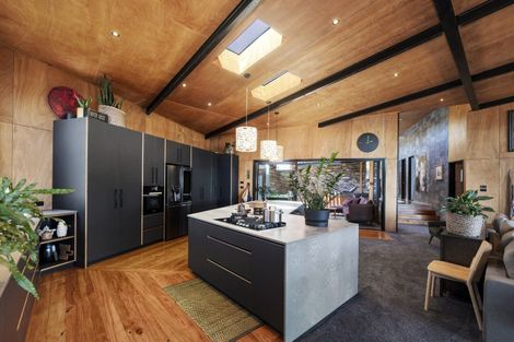 Photo of property in 35 Peregrine Place, Kinloch, Taupo, 3377