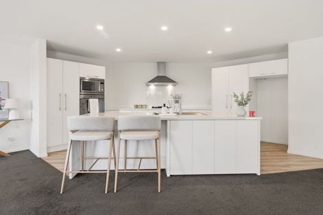 Photo of property in 10 Linkwater Way, Parklands, Christchurch, 8083