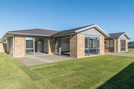 Photo of property in 12 Christow Court, Paraparaumu, 5032