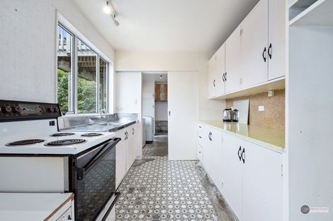 Photo of property in 11 Panorama Grove, Harbour View, Lower Hutt, 5010