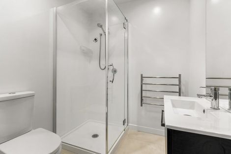 Photo of property in Frank Sargeson Apts, 306/74 Anzac Street, Takapuna, Auckland, 0622