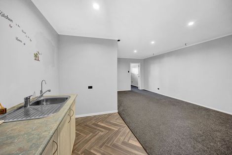 Photo of property in 61 Stanners Street, Eltham, 4322